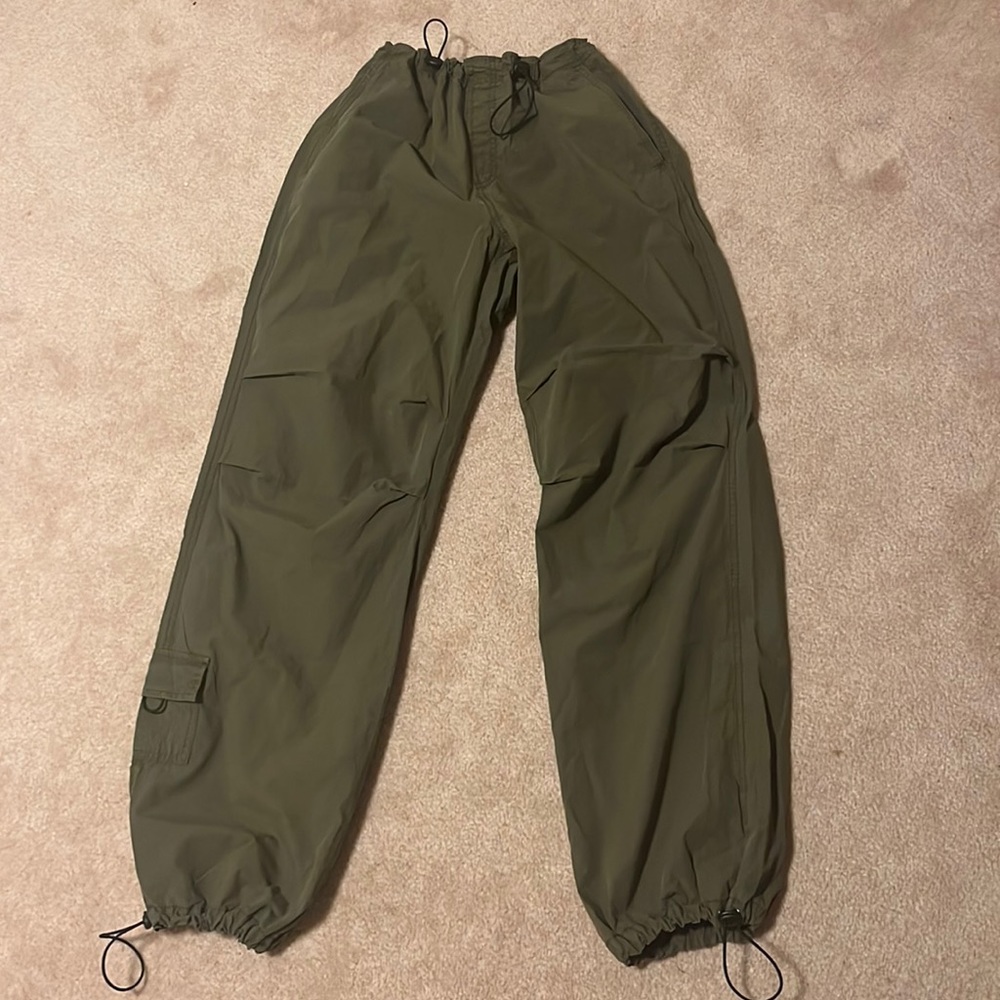 Garage Parachute Pants Size A Amry Green
